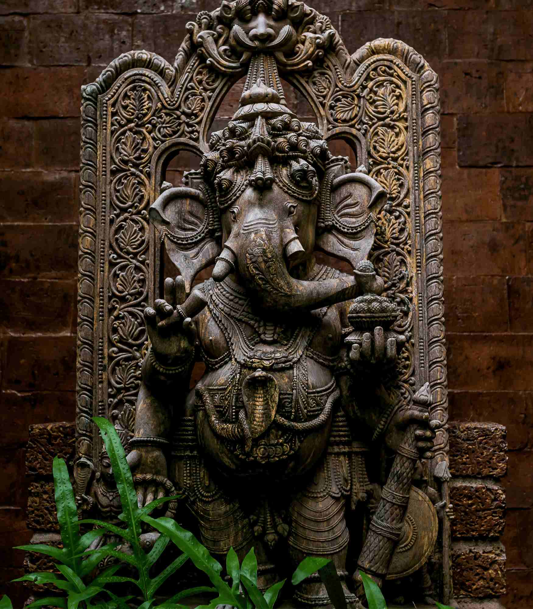 Décoration hippie  : statuette artisanale ganesh 